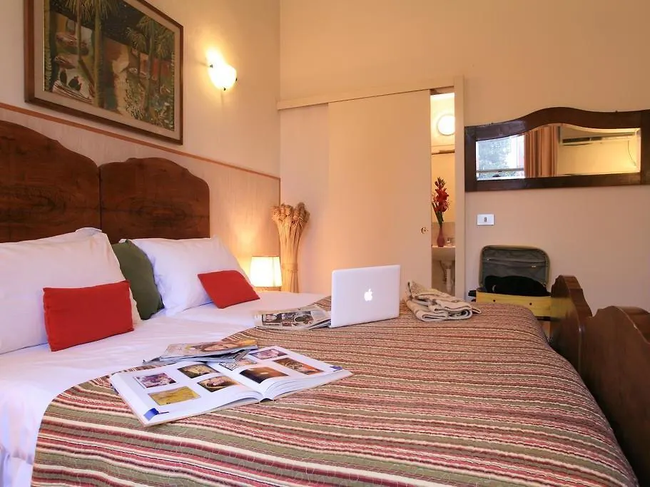 Locanda De' Pazzi Floransa 2*,